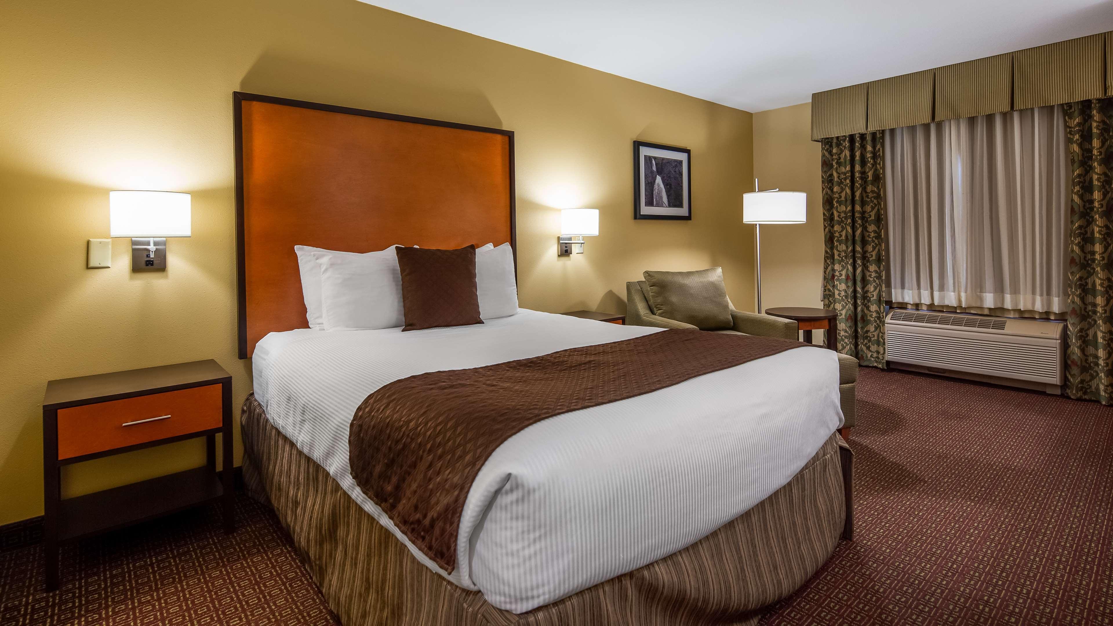 Best Western Cascade Inn & Suites Troutdale Esterno foto