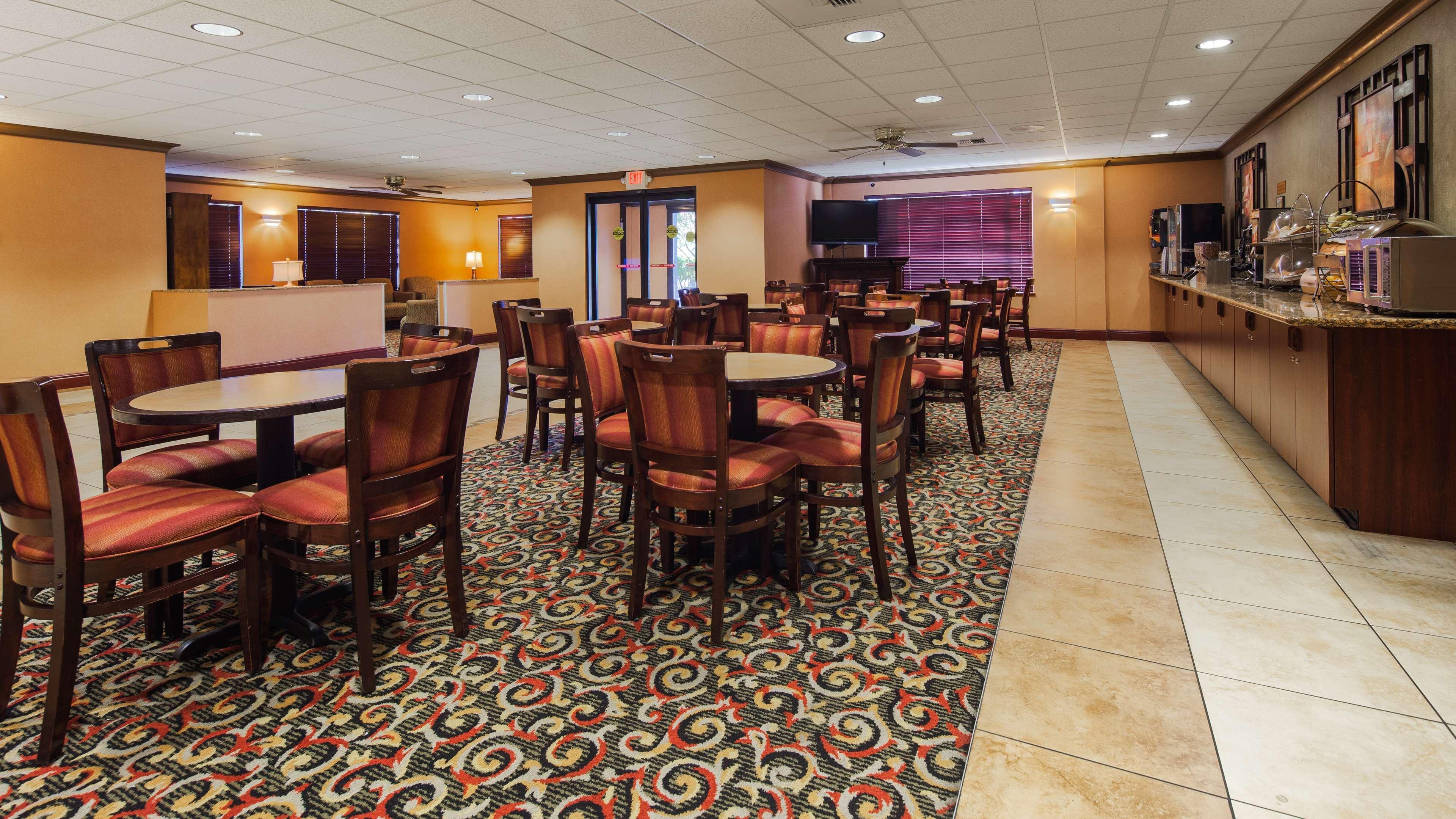 Best Western Cascade Inn & Suites Troutdale Esterno foto