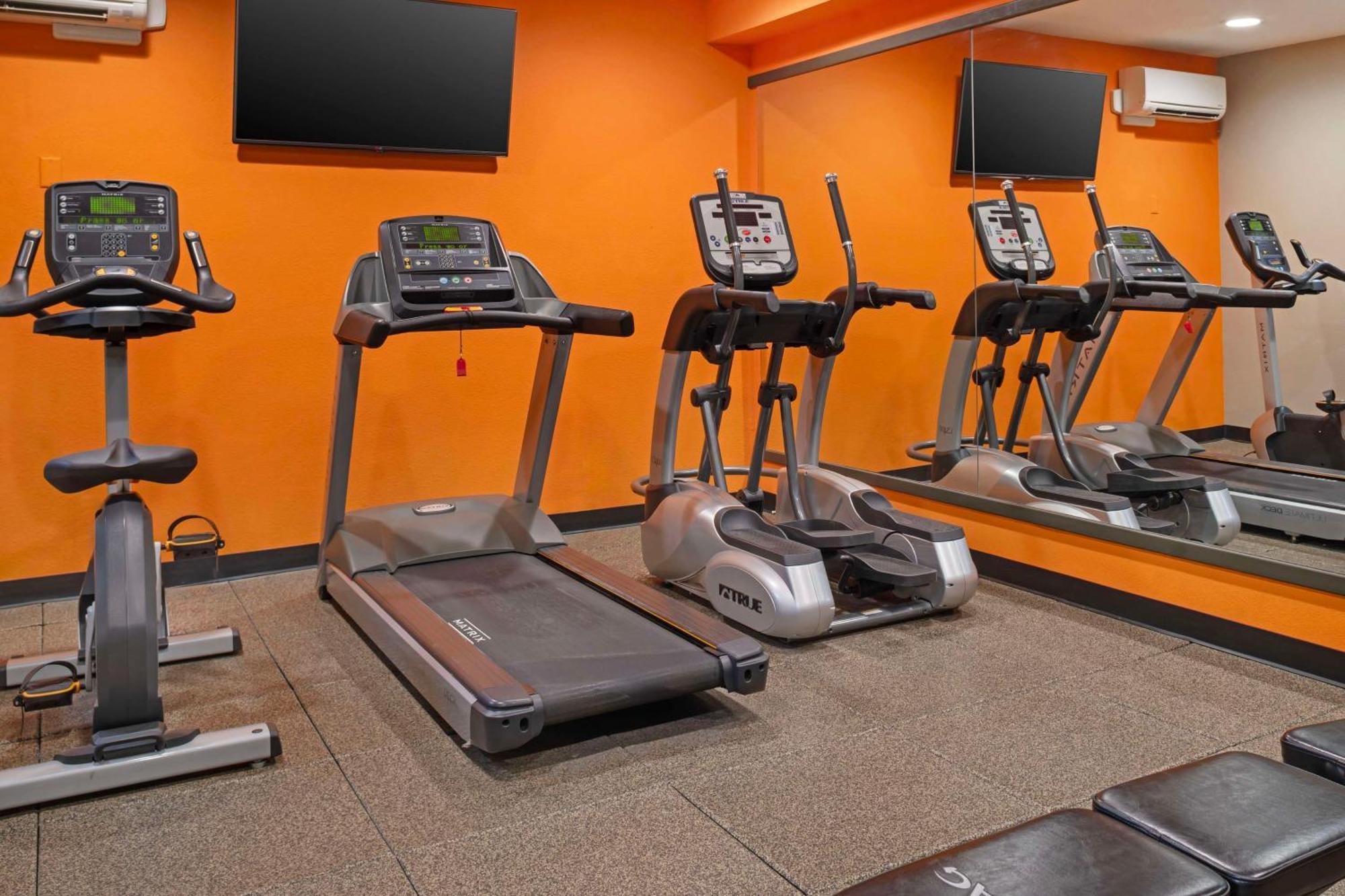 Best Western Cascade Inn & Suites Troutdale Esterno foto