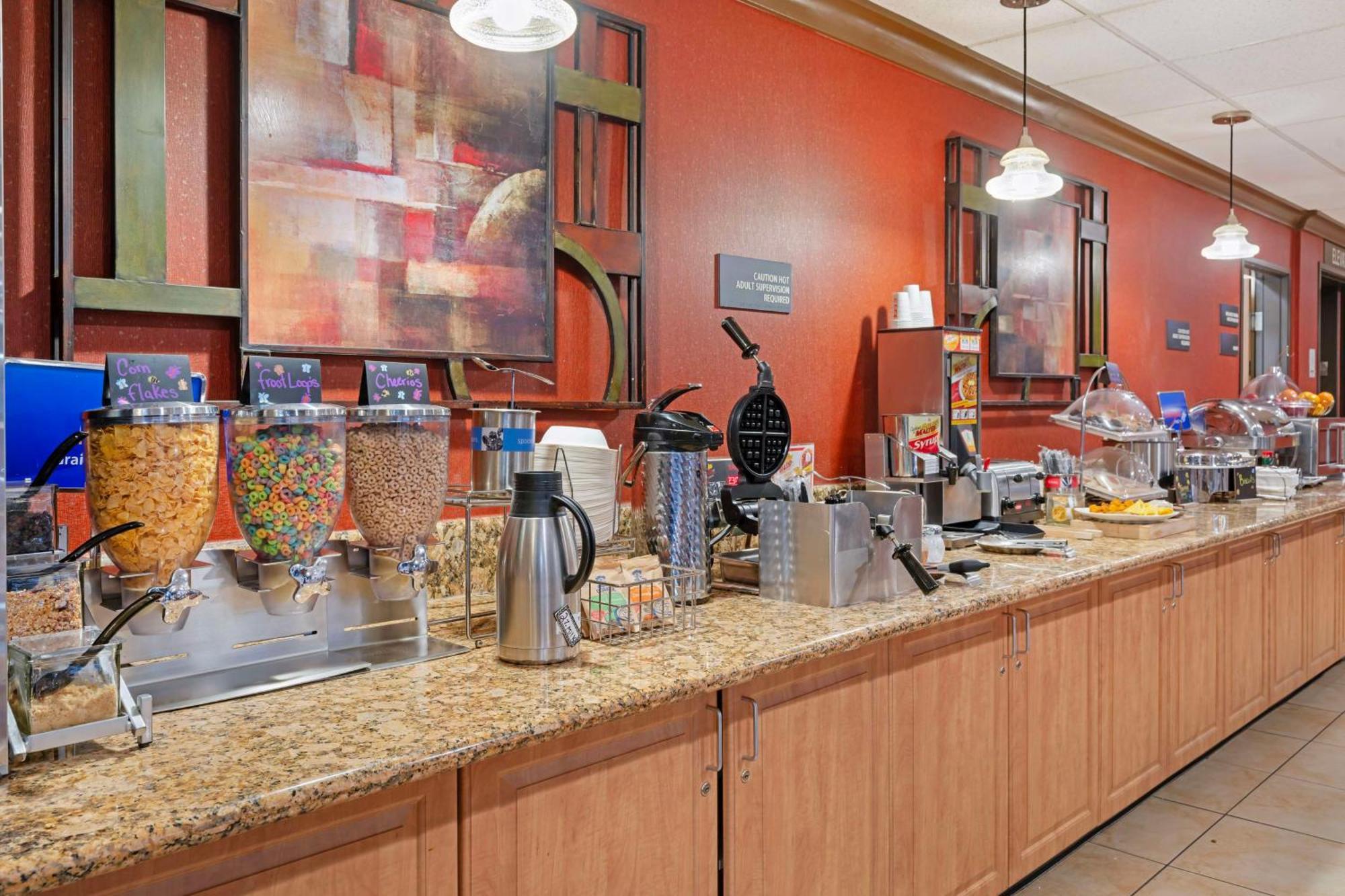 Best Western Cascade Inn & Suites Troutdale Esterno foto