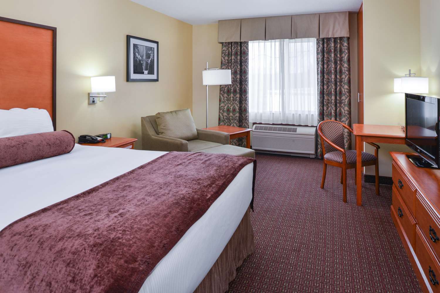 Best Western Cascade Inn & Suites Troutdale Esterno foto